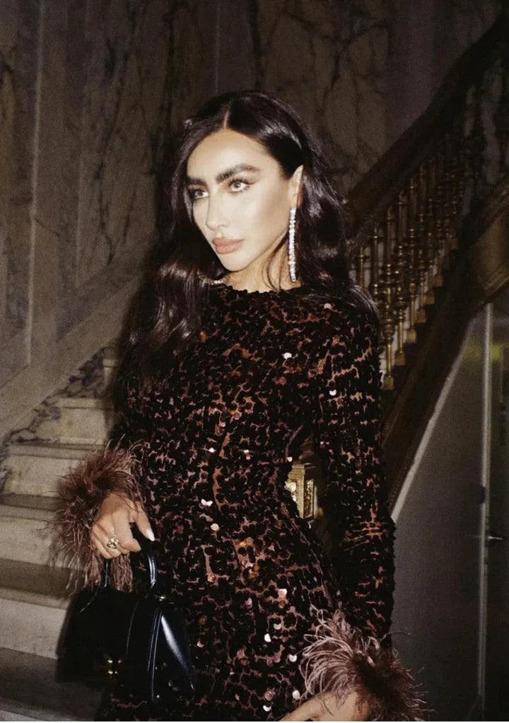 Estrella | DAMES JURK MET GLINSTERENDE PAILLETTEN EN VEREN