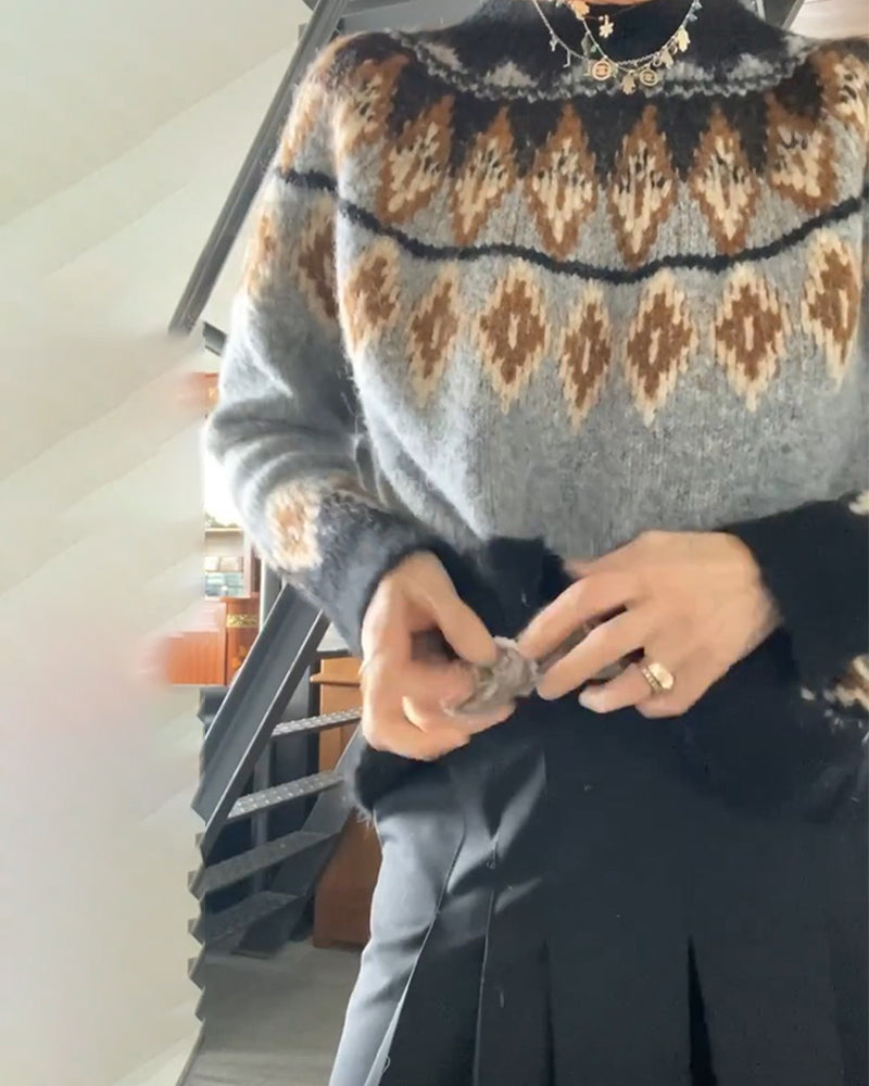 Veala | Eigentijdse Kunst met Geometrische Trui voor Vrouwen