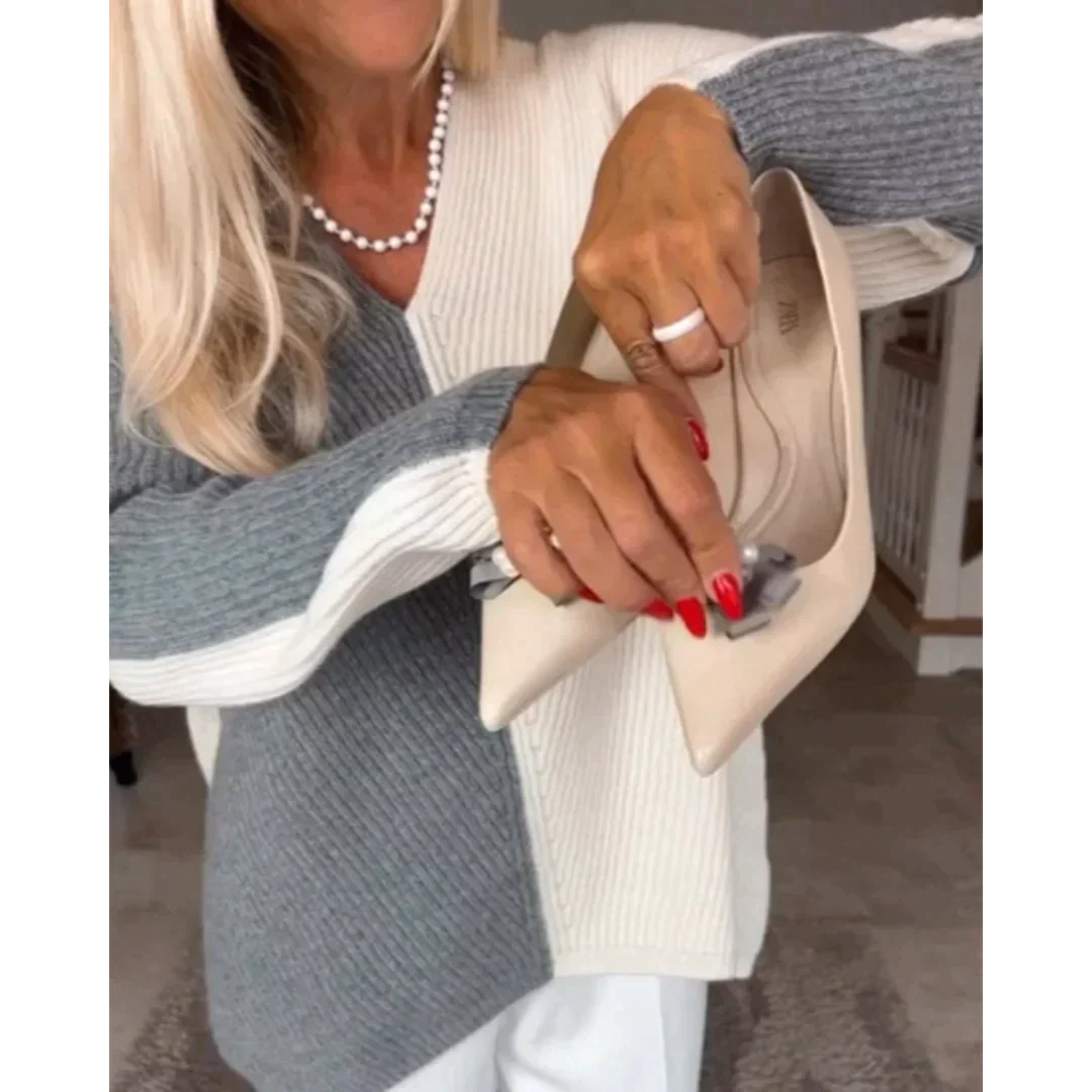 Veala | Gekleurde contrasterende trui met V-hals