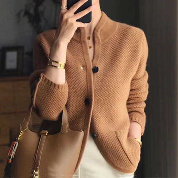 Veala | Verfijnde Knopen Gilet voor Dames