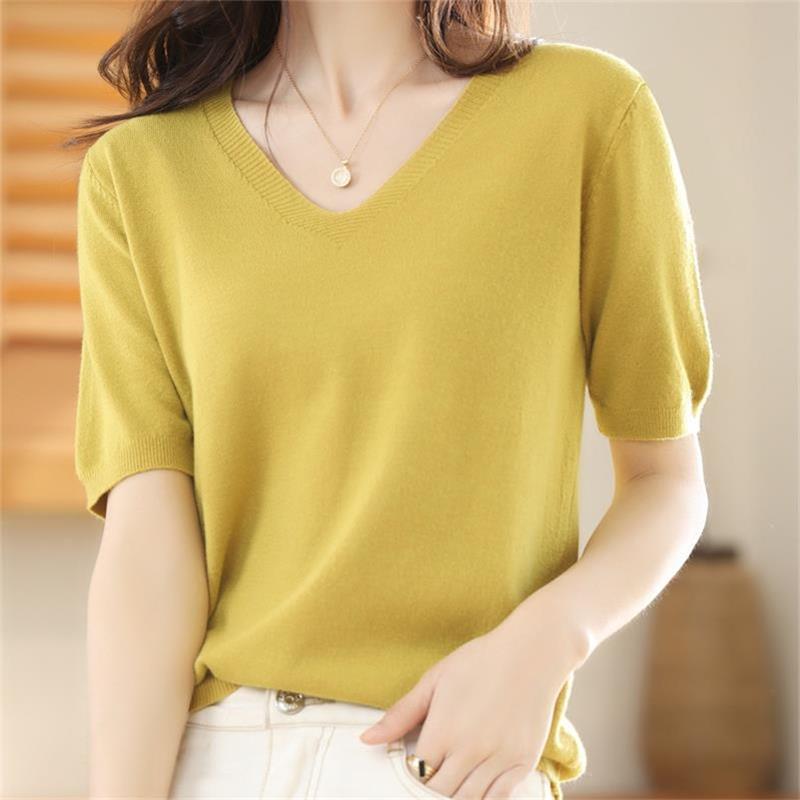 Pull en maille à manches courtes et col en V pour femmes