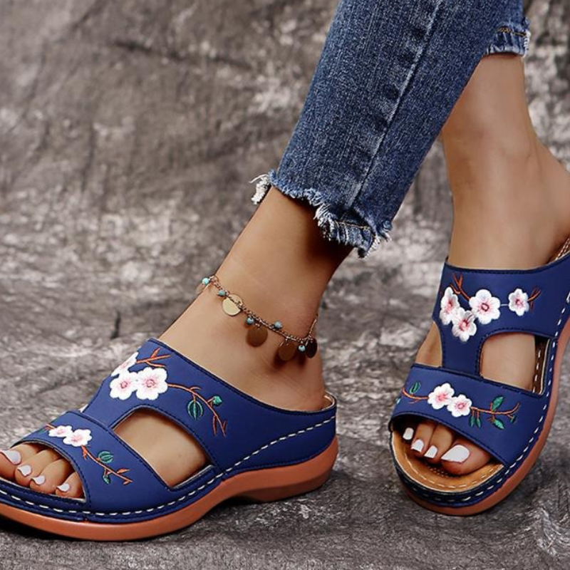 Veala | Eigentijdse Dames Sandalen met Bloemen