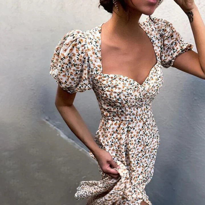 Joanna | DAMES BLOEMENMINIJURK MET EEN SEXY UITSTRALING