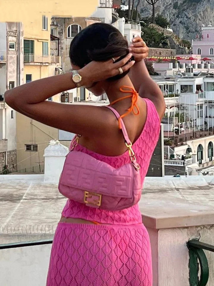 Larissa |  DAMES GEHAAKTE JURK MET OPENINGEN