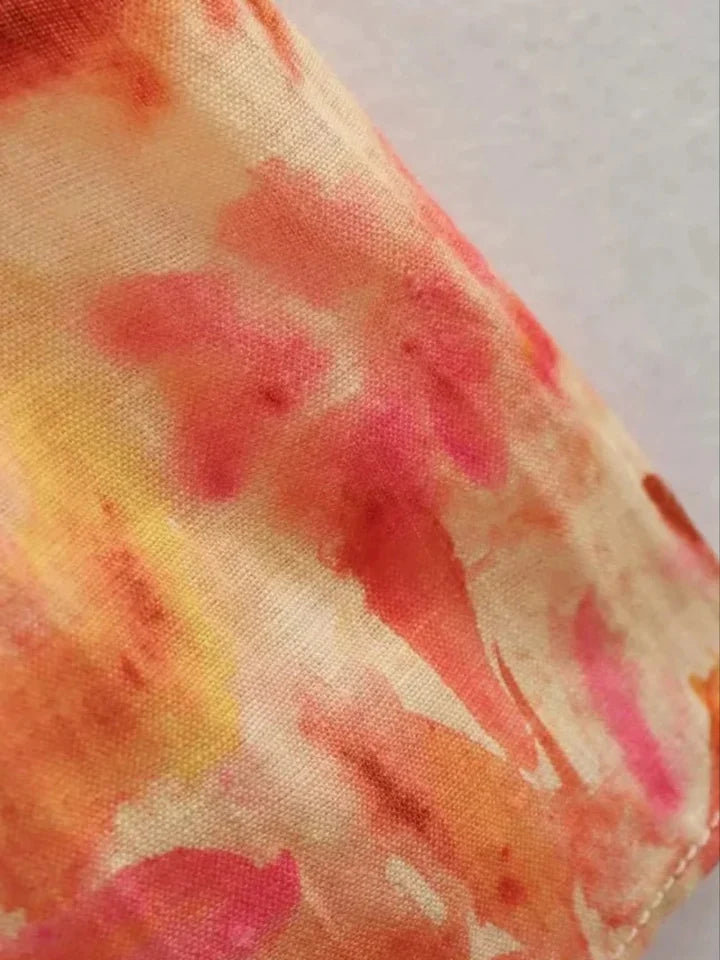 Lacey | DAMES JURK MET V-HALS, OPEN RUG EN VOLANTDETAILS