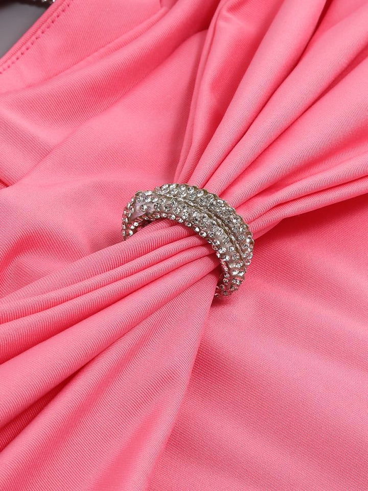 Valeria | DAMES MOUWLOZE JURK MET HOGE TAILLE EN UITGESNEDEN DETAILS