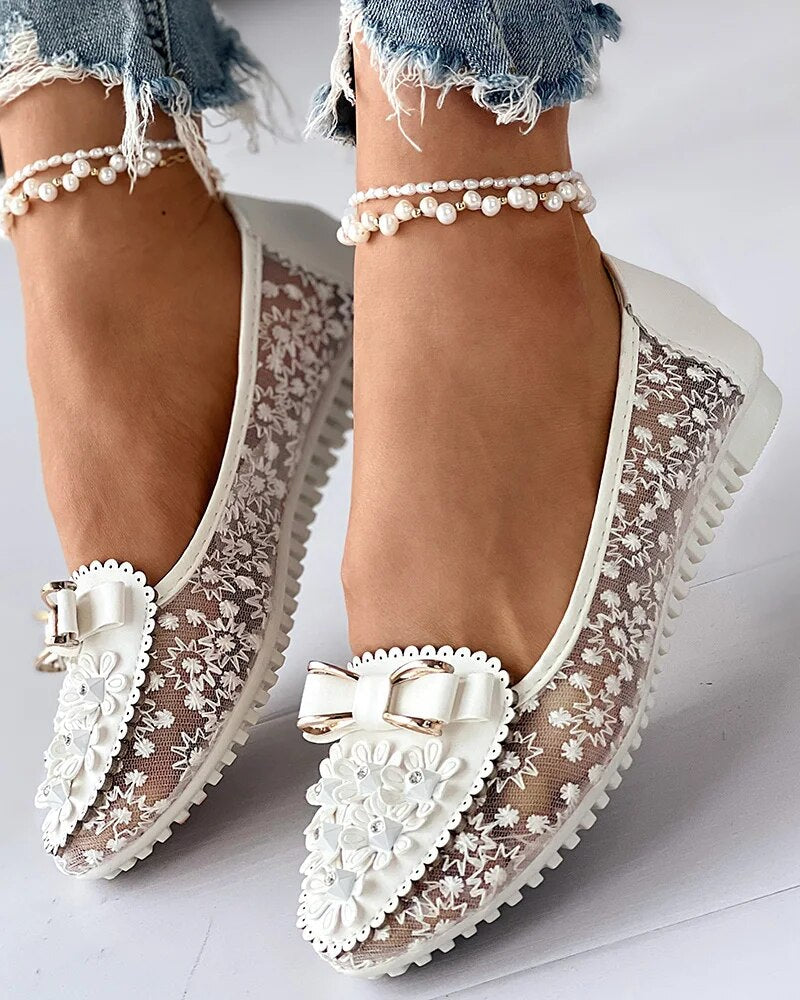 Veala | Bloemrijke Geborduurde Schoenen voor Vrouwen