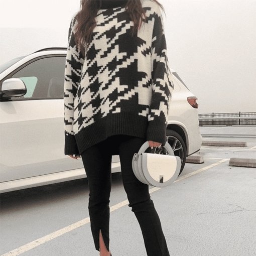 CRIPES - Classy Pullover