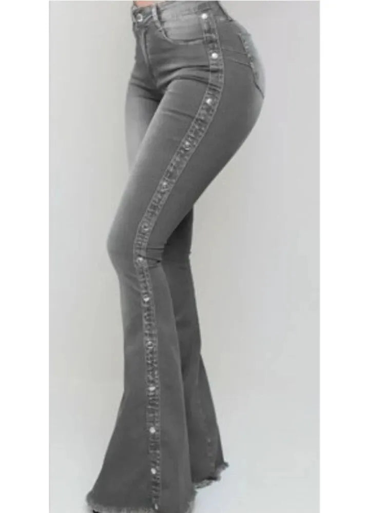 LuciaPregiato™️ Flare jeans met knoopdetail