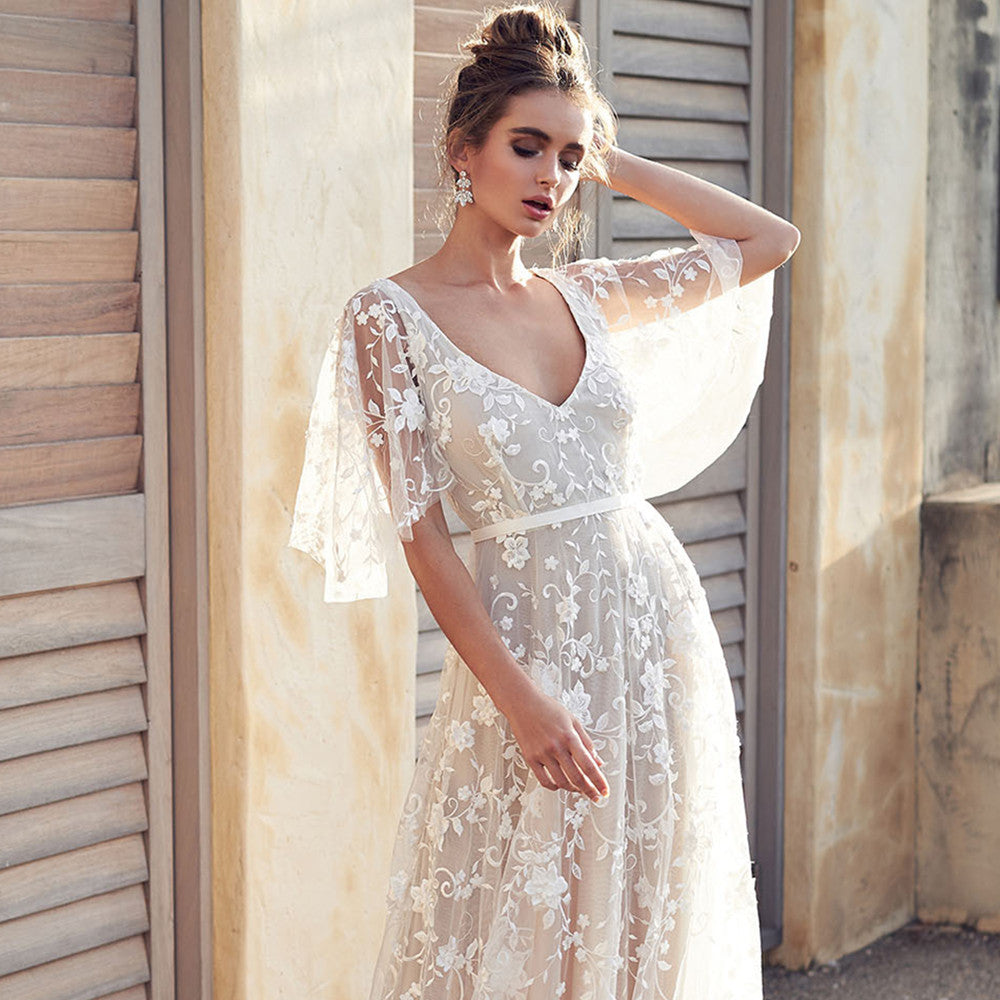 Cripes romantique ivoire col en V dentelle appliques dos nu robes de mariée de plage