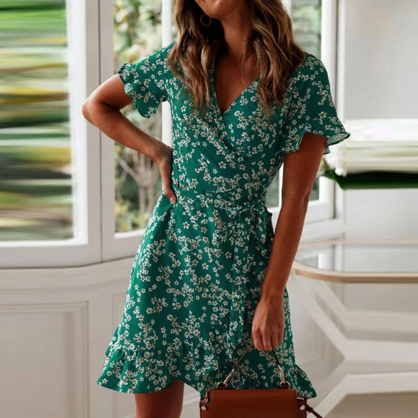 Mini-robe Cripes avec imprimé floral et col en V pour femme