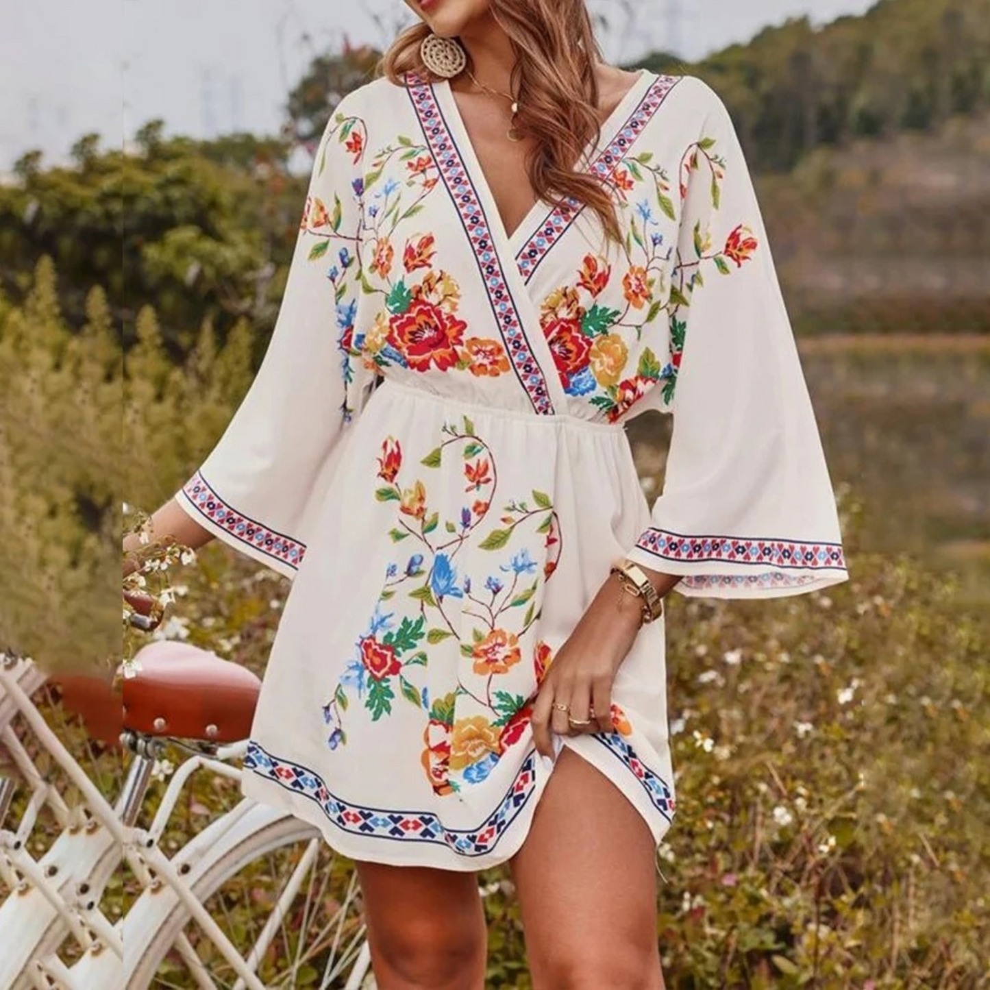 Cripes - Robe d'été rose à motif floral et col V