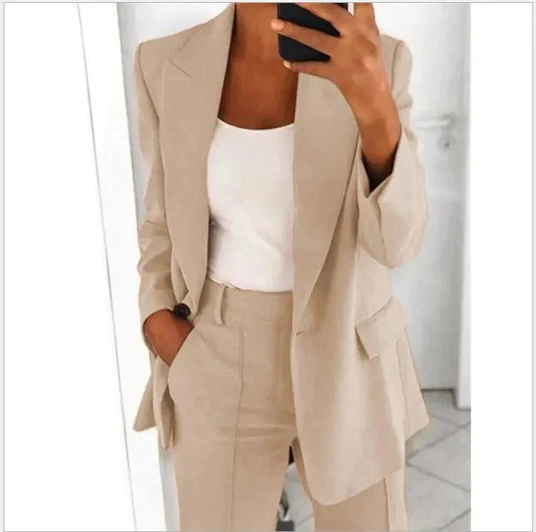 Marilyn™️ | Costume blazer élégant pour femme avec une coupe flatteuse