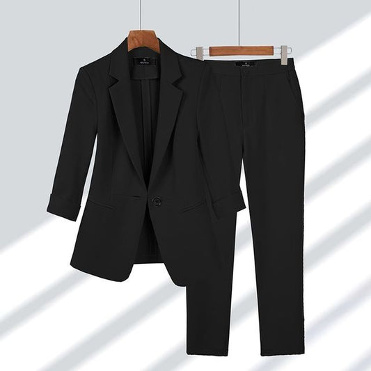 Élégant ensemble blazer et pantalon pour dames