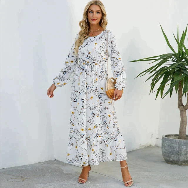 Robe florale à la mode avec encolure ronde