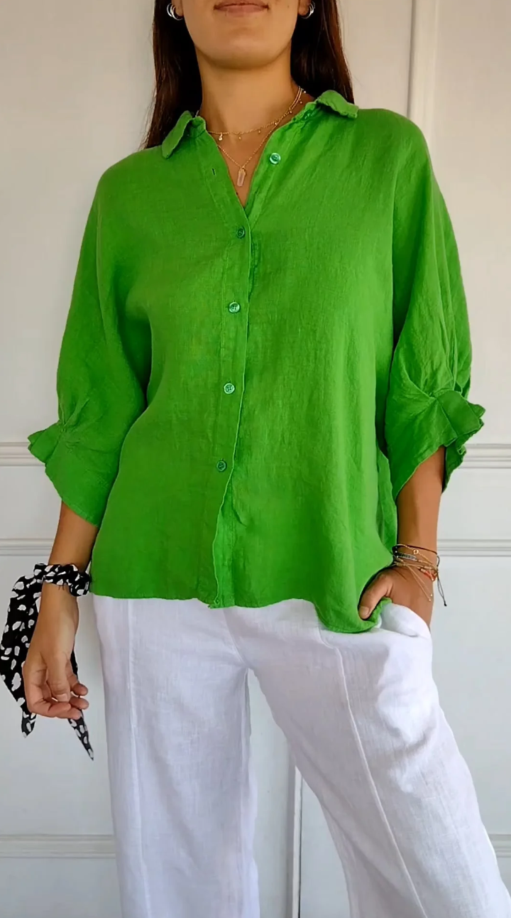 Blouse élégante avec boutons