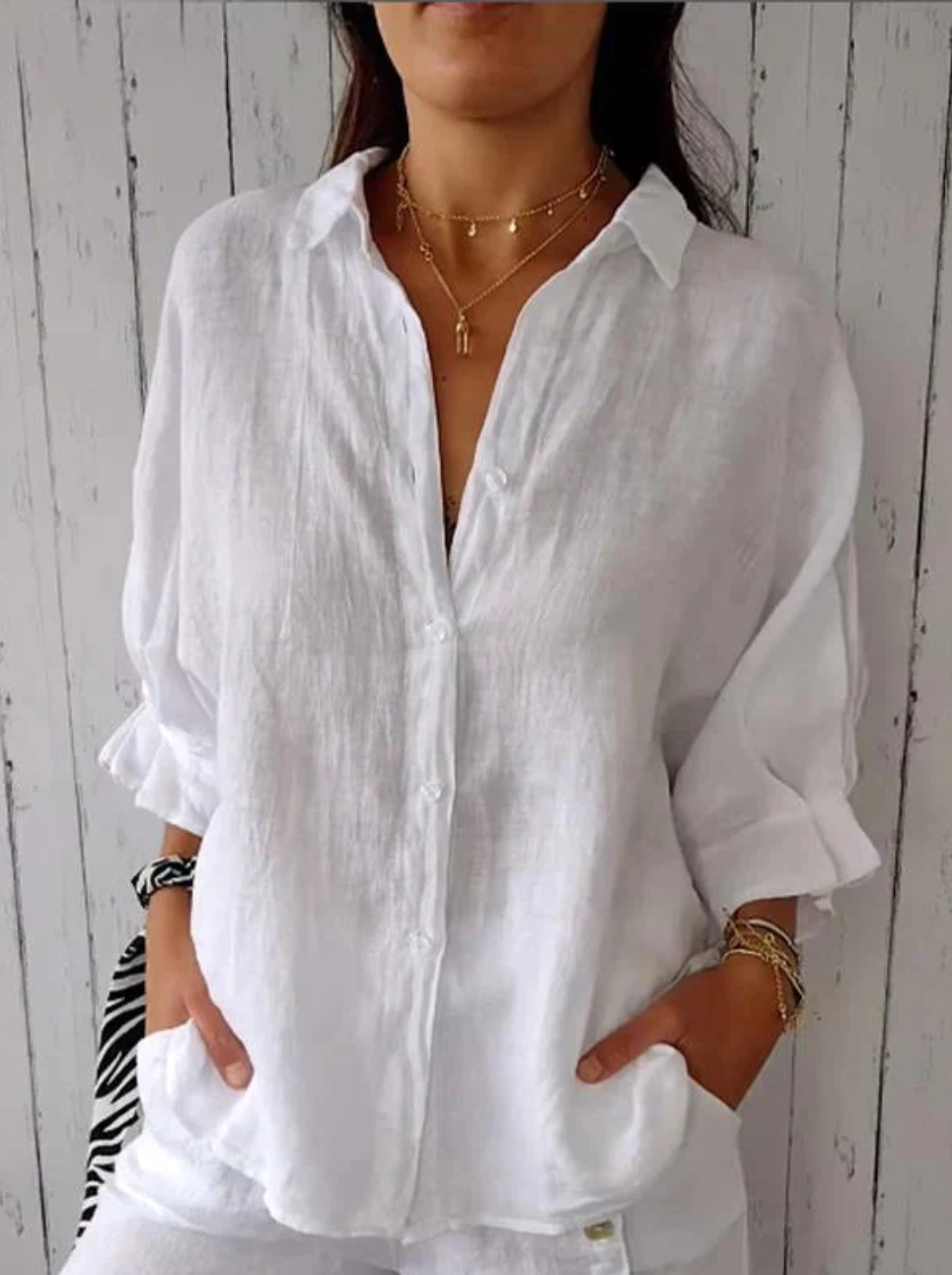 Blouse élégante avec boutons