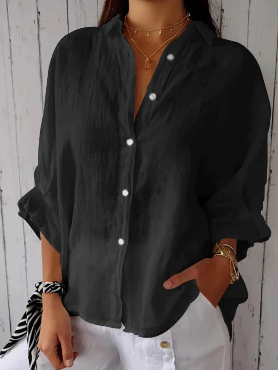 Blouse élégante avec boutons