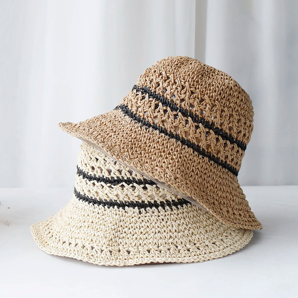 tissée chapeaux d'été parfaits