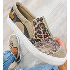 Damen modische Slip-On Sneakers mit verschiedenen Tiermustern