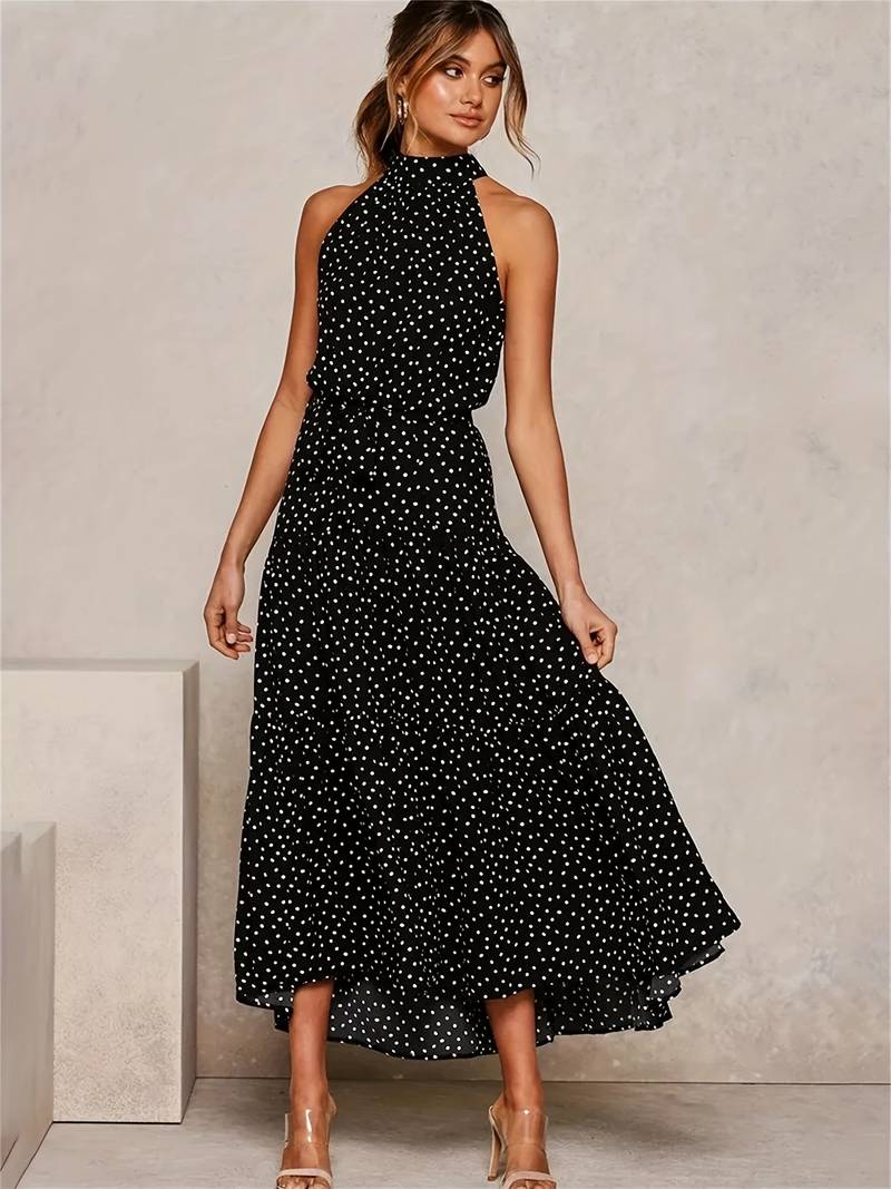 Robe sans manches à encolure ornée de bijoux et à pois