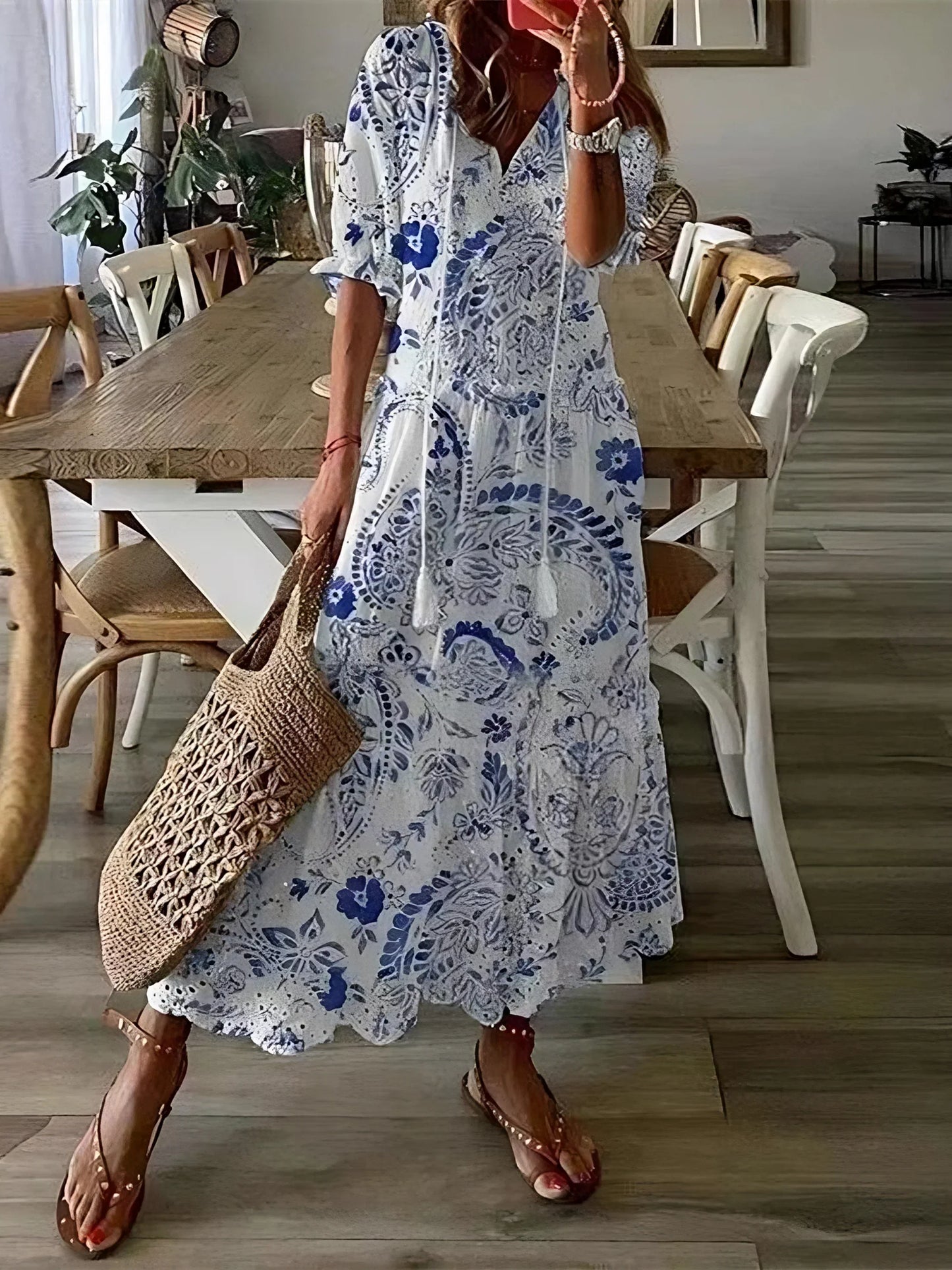 robe ample et décontractée avec décolleté en V et dentelle