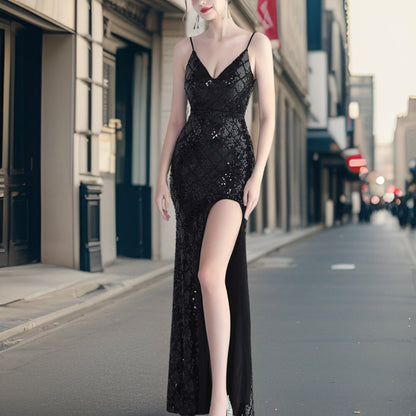 Luxueuse robe à paillettes avec fente latérale