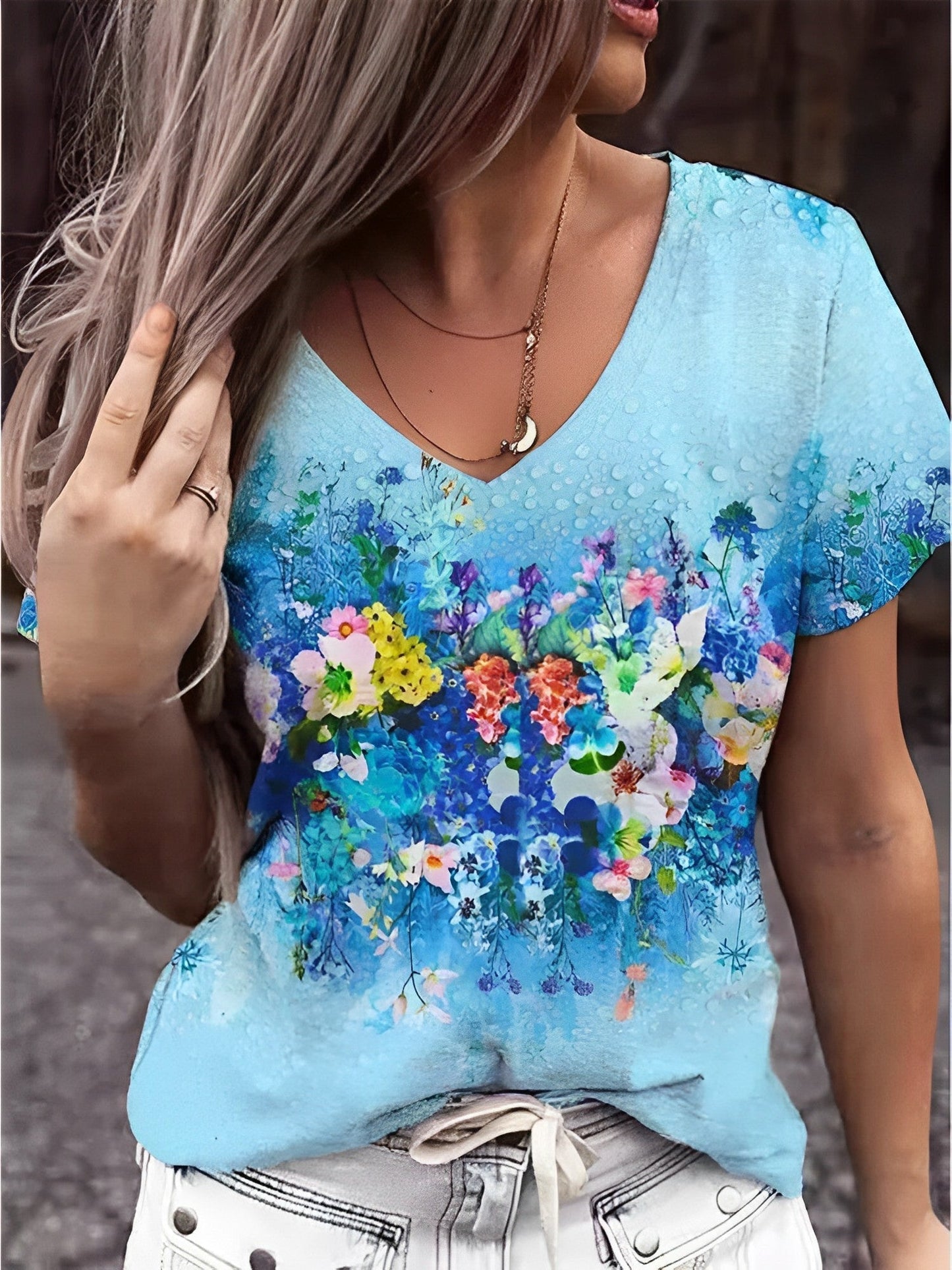 shirt à col en V imprimé d'art floral