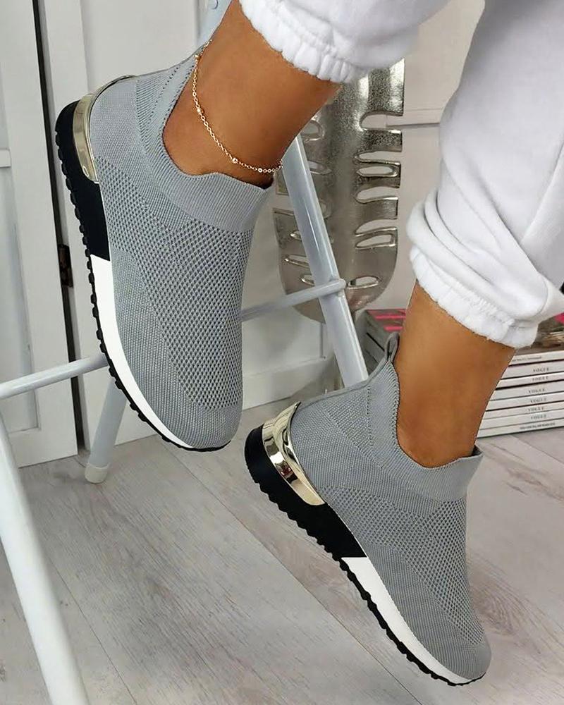 Airy Sneaker