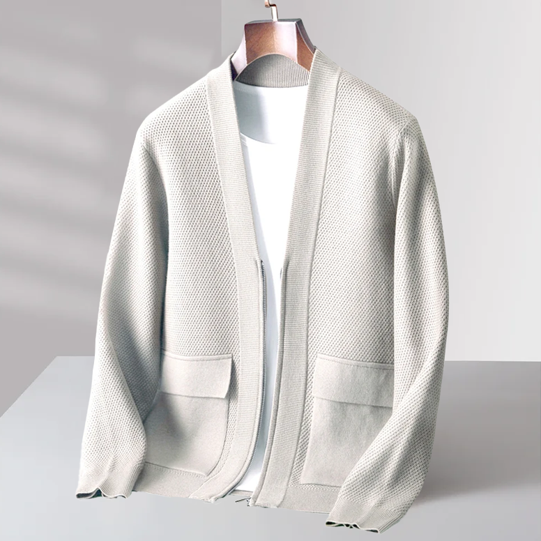 Cardigan luxueux en laine tricotée