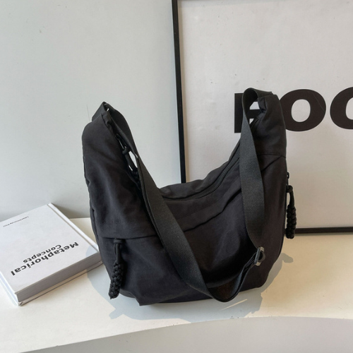 Everyday Messenger Bag