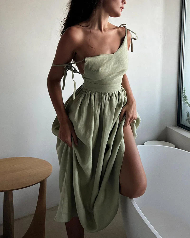 Élégante robe bustier avec décolleté en V