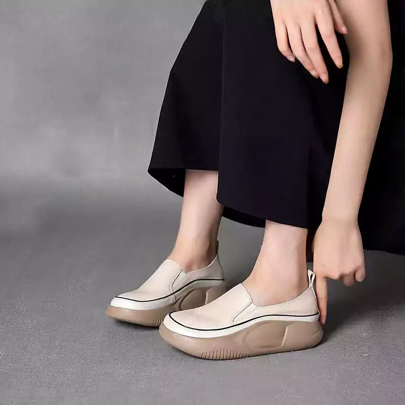 Mocassins tendance pour femmes à semelles épaisses.