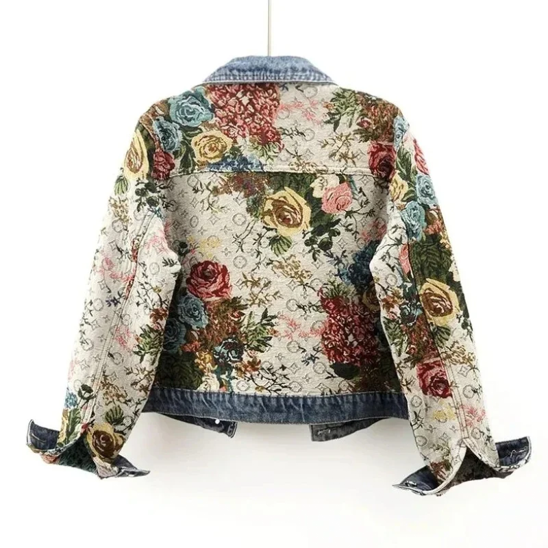 Veste en jean à fleurs