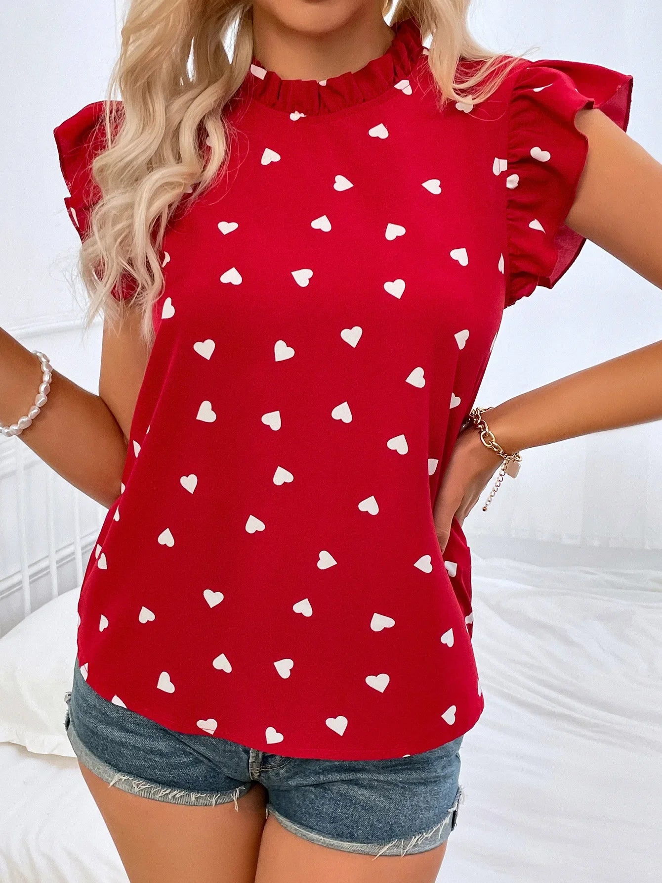 Blouse Cripes à motif coeur et manches papillon | Daphné