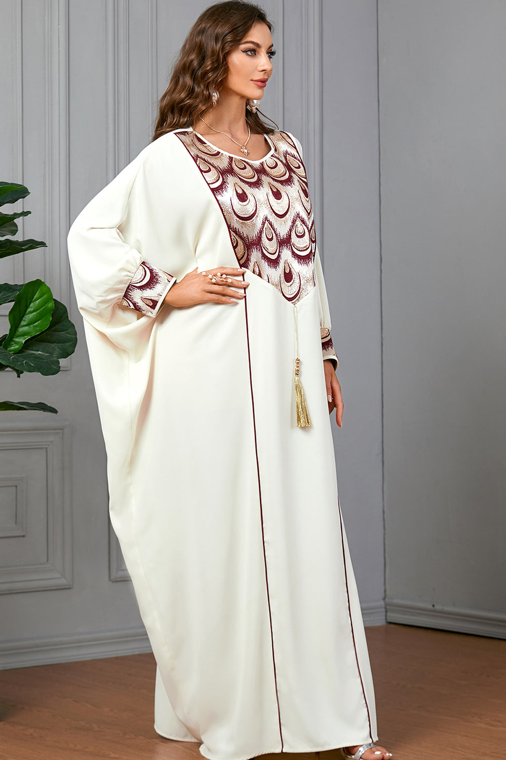 de soirée abaya caftan blanche à manches longues chauve-souris