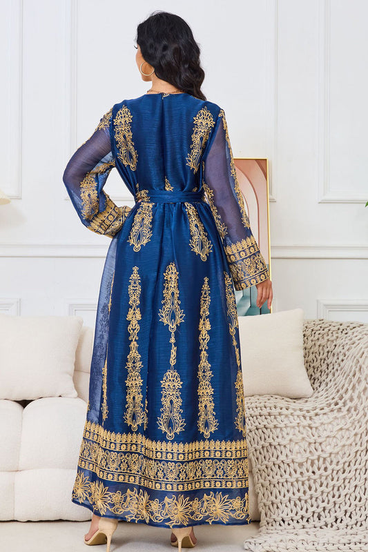 Élégante Robe Caftan Abaya Brodée Bleu Royal à Manches Longues