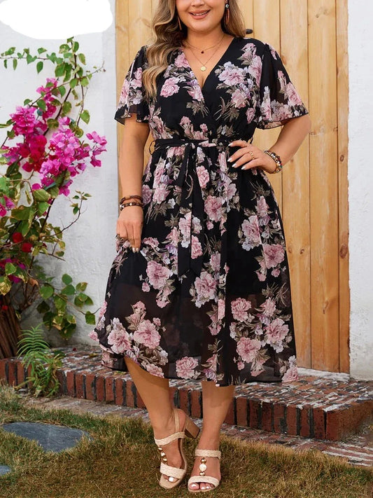 Cripes - robe fleurie grande taille avec manches papillon et ceinture