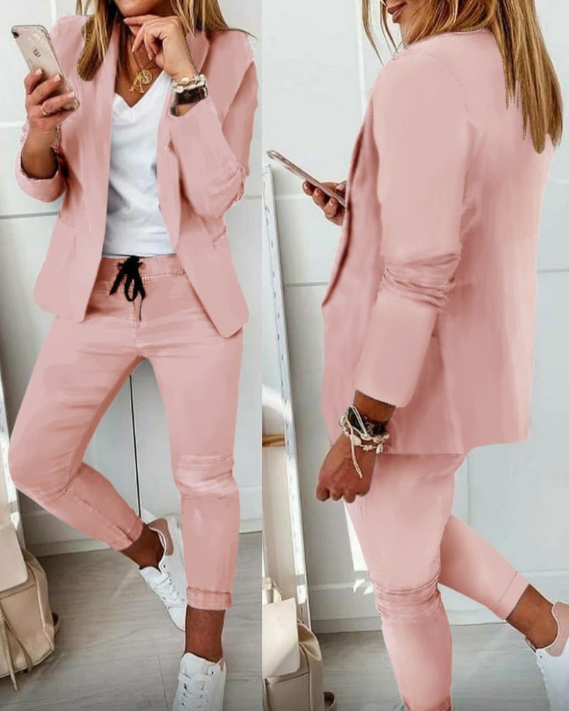 Ensemble blazer et pantalon