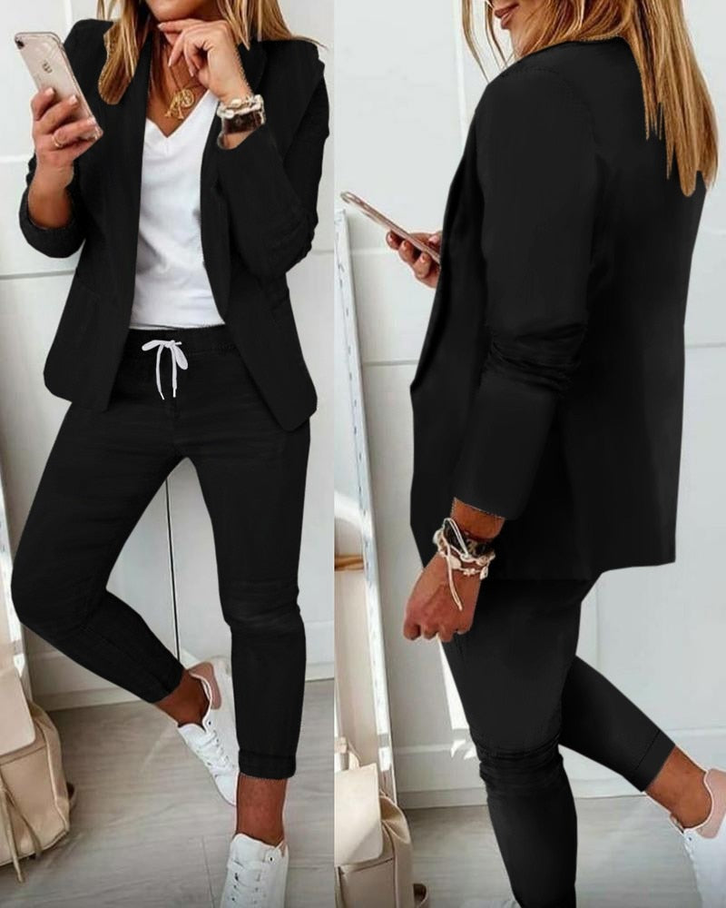 Ensemble blazer et pantalon