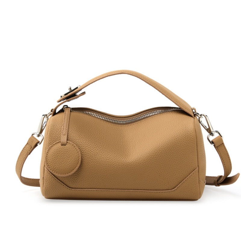 Gepolsterte Schultertasche mit Schulterriemen