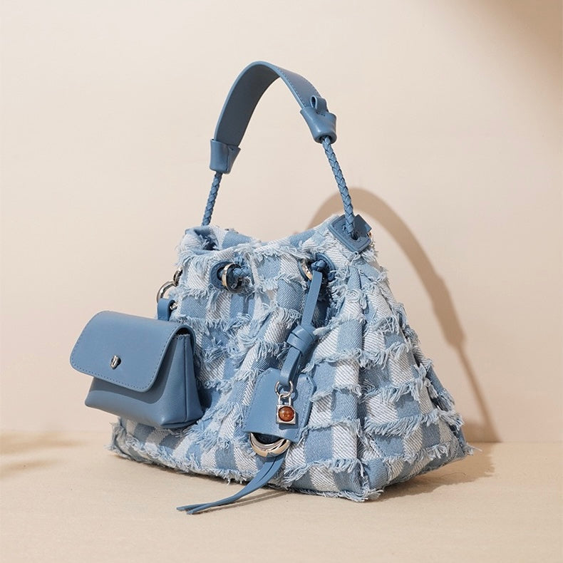 Fransen Bucket Bag mit abnehmbarem Mini-Beutel