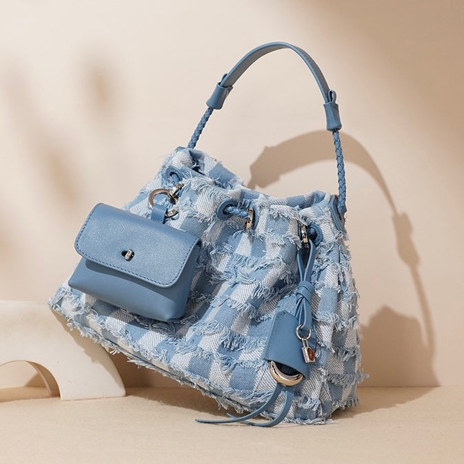 Fransen Bucket Bag mit abnehmbarem Mini-Beutel