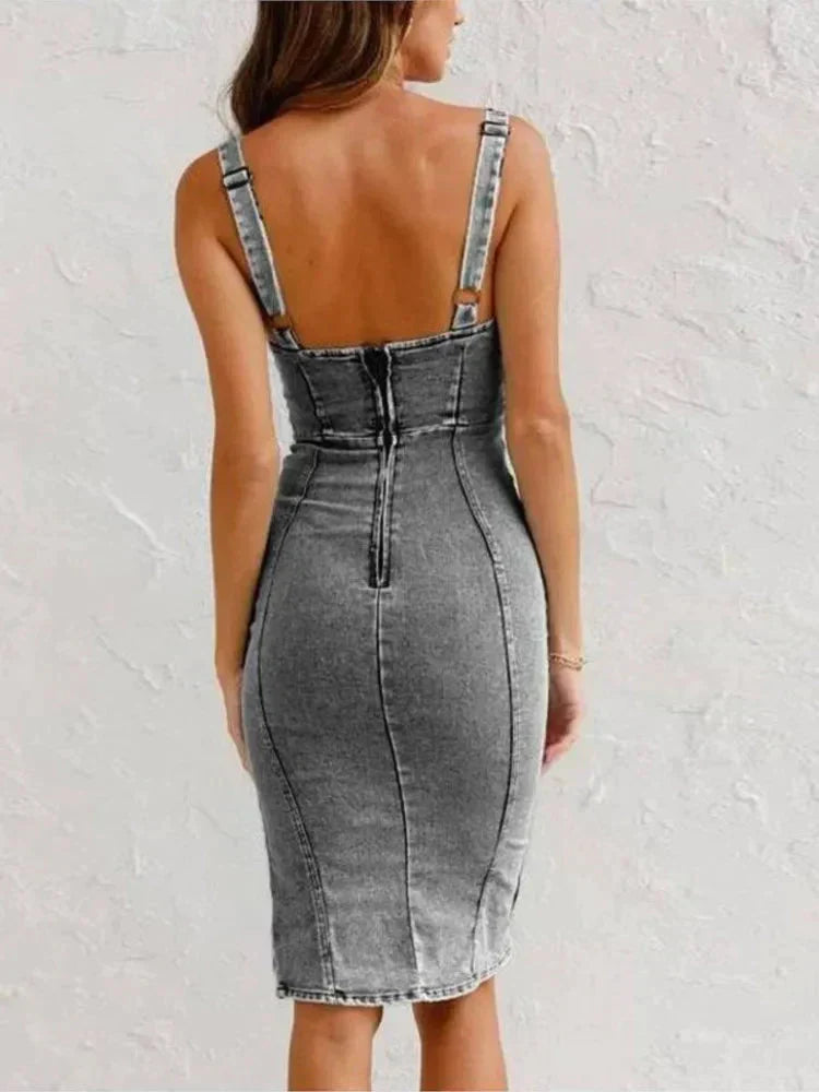 Robe en denim à bretelles ajustables