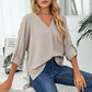 Blouse Cripes Col V | Une ligne