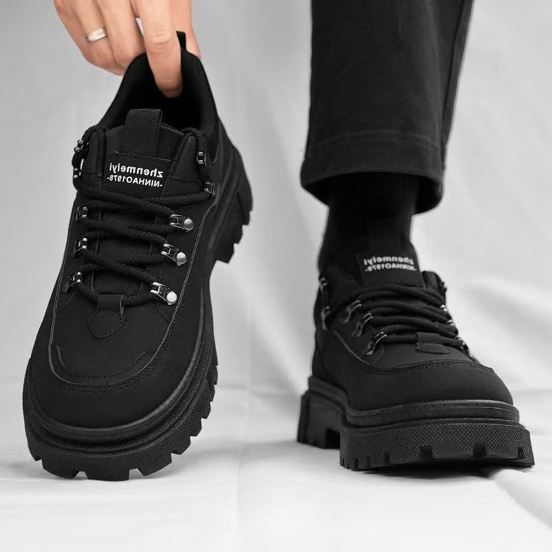 Damen modische Outdoor-Sneaker mit robustem Profil und atmungsaktiven Einsätzen