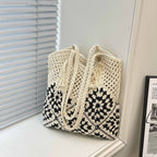 Damen gehäkelte Schultertasche mit verspielten Sonnenblumenapplikationen