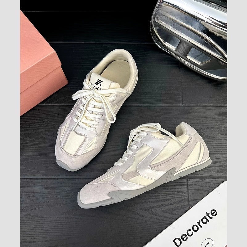 Damen Sport Sneaker mit atmungsaktivem Obermaterial und gepolsterter Innensohle