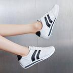 Damen klassische Sneaker mit stylischen Streifen