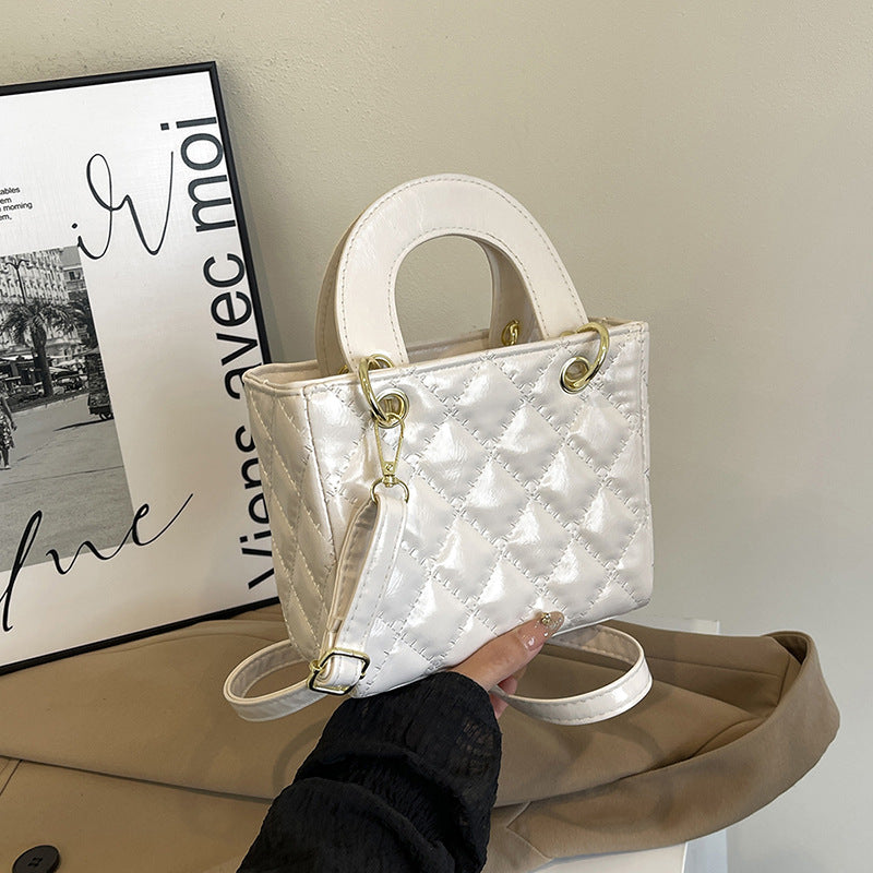 Damen elegante Mini-Handtasche mit gestepptem Design